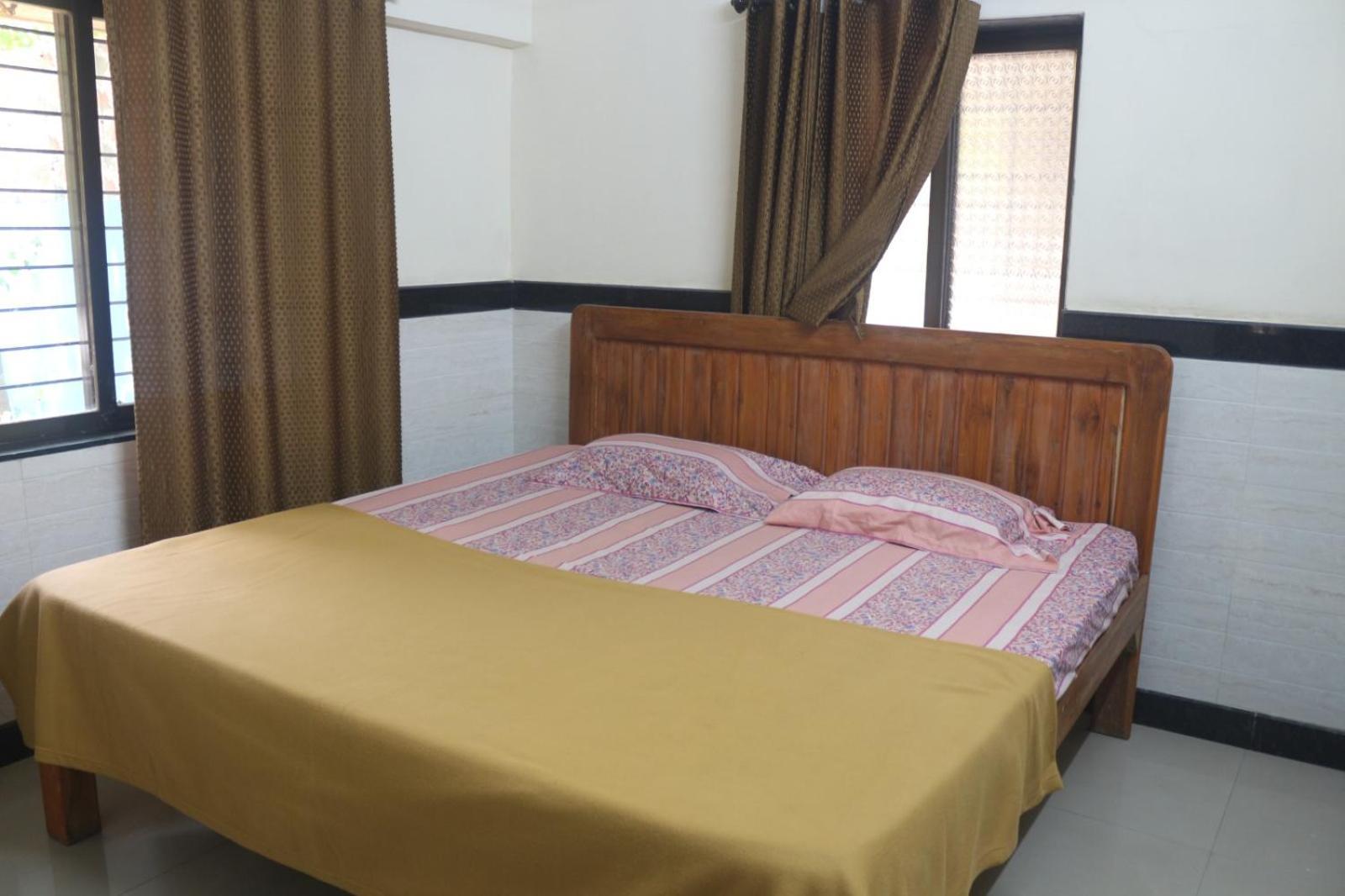 Hotel Phoenix Lonavala Esterno foto